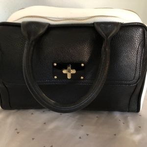🔴Merona Large Black/White bag 🔴BOGO 50% OFF🔴